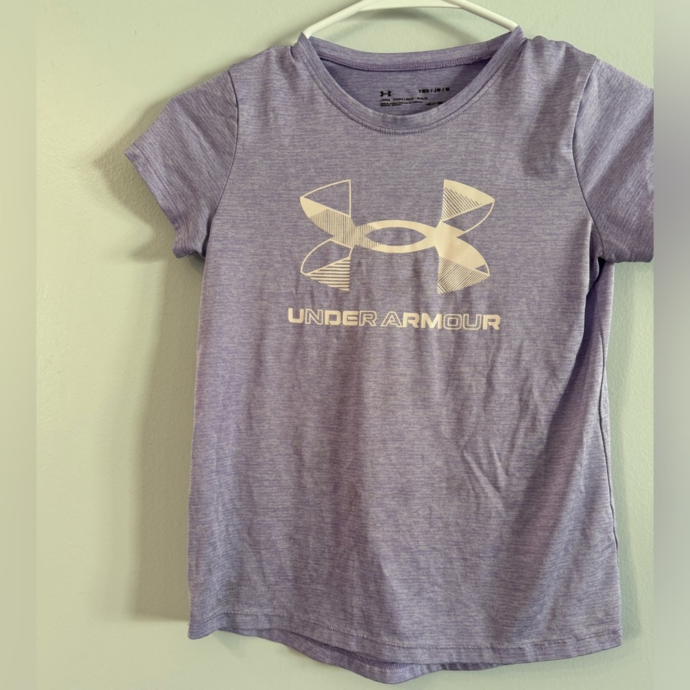 Girls size medium Under Armour Tee
